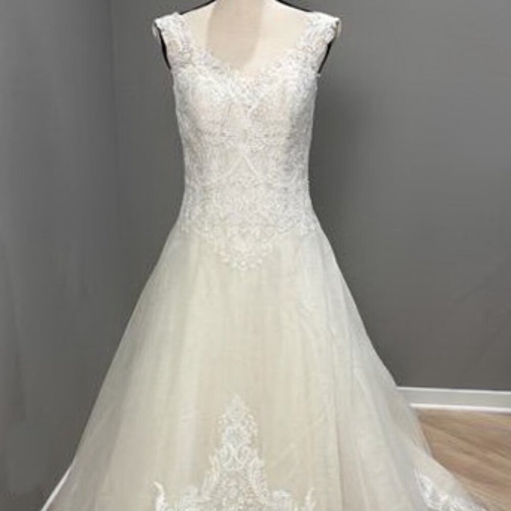 Justin Alexander Sand Nude Lace Portrait Neckline and Tulle Skirt